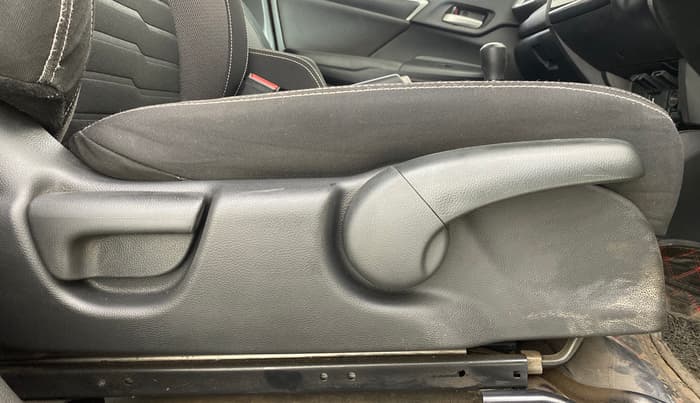 2021 Honda WR-V 1.2L I-VTEC VX MT, Petrol, Manual, 16,472 km, Driver Side Adjustment Panel