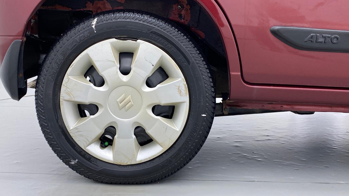 2011 Maruti Alto K10 VXI P, Petrol, Manual, 37,833 km, Right Rear Wheel