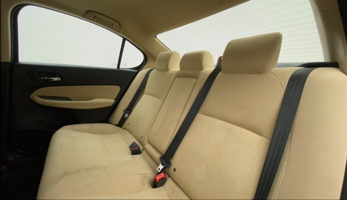2021 Honda City 1.5L I-VTEC VX CVT, Petrol, Automatic, 40,201 km, Right Side Rear Door Cabin