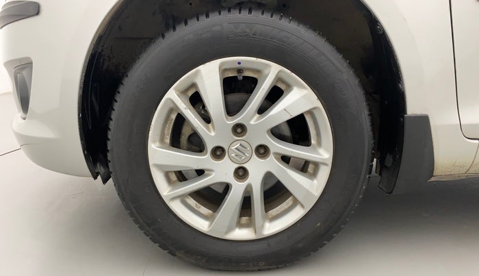 2012 Maruti Swift ZDI, Diesel, Manual, 33,461 km, Left Front Wheel