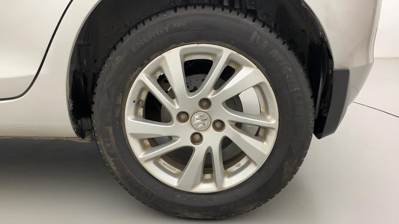 2012 Maruti Swift ZDI, Diesel, Manual, 33,461 km, Left Rear Wheel