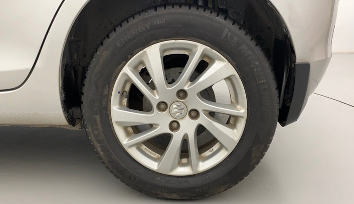 2012 Maruti Swift ZDI, Diesel, Manual, 33,461 km, Left Rear Wheel