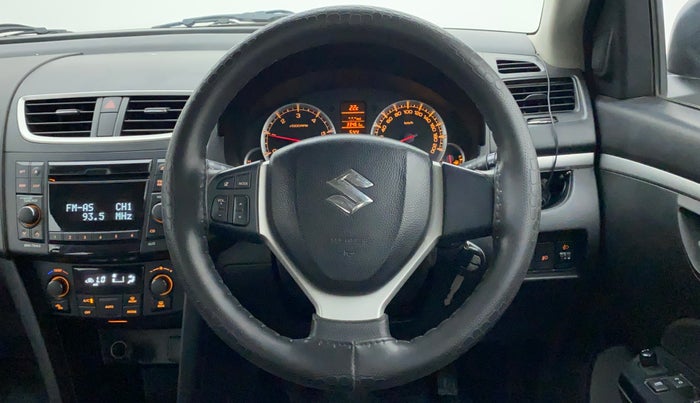 2012 Maruti Swift ZDI, Diesel, Manual, 33,461 km, Steering Wheel Close Up
