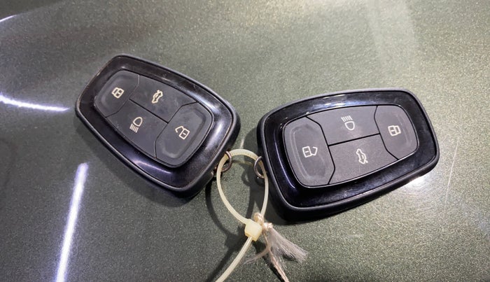 2021 Tata NEXON XZ PLUS DIESEL, Diesel, Manual, 79,830 km, Key Close Up