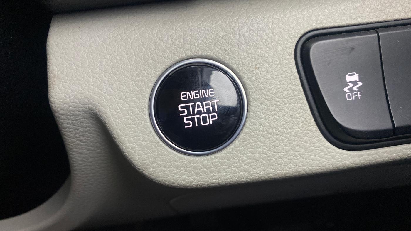 2022 KIA SELTOS HTX 1.5 PETROL, Petrol, Manual, 24,681 km, Keyless Start/ Stop Button