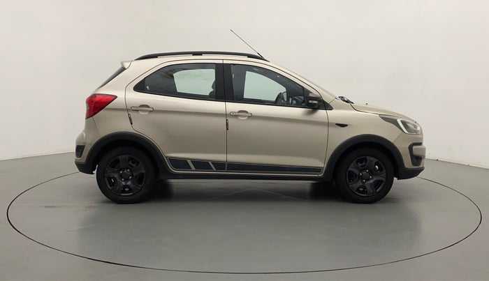 2018 Ford FREESTYLE TREND 1.2 PETROL, Petrol, Manual, 33,314 km, Right Side