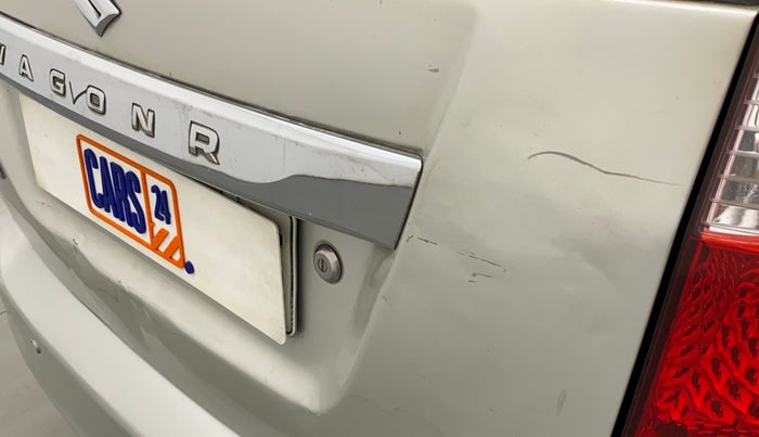 2015 Maruti Wagon R 1.0 LXI, Petrol, Manual, 26,677 km, Dicky (Boot door) - Minor scratches