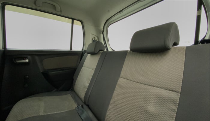 2015 Maruti Wagon R 1.0 LXI, Petrol, Manual, 26,677 km, Right Side Rear Door Cabin