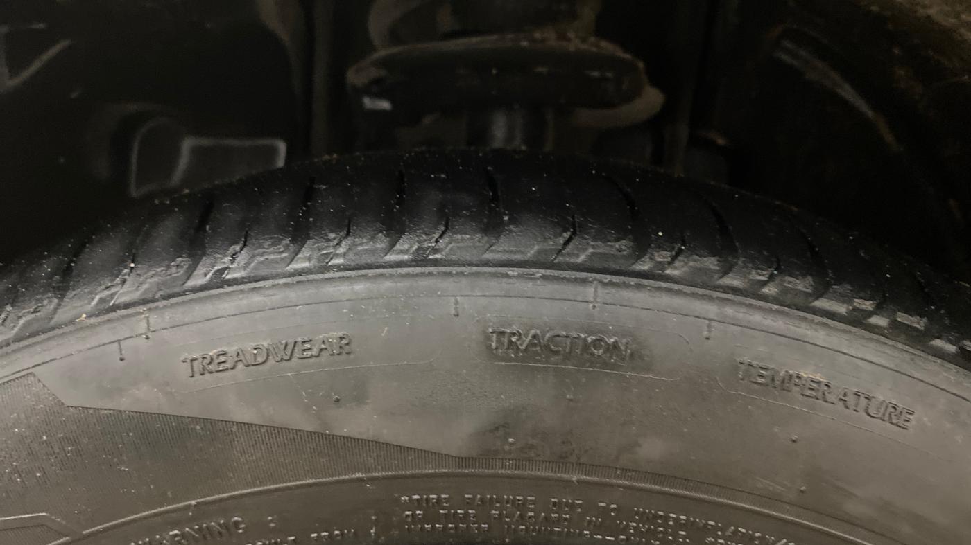 2022 Tata Tiago XZA PLUS PETROL, Petrol, Automatic, 62,477 km, Left Front Tyre Tread