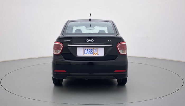2015 Hyundai Xcent SX 1.2 (O), Petrol, Manual, 40,791 km, Back/Rear