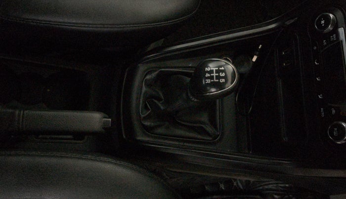 2019 Ford Ecosport TREND 1.5L PETROL, Petrol, Manual, 80,100 km, Gear Lever