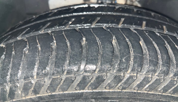 2019 Ford Ecosport TREND 1.5L PETROL, Petrol, Manual, 80,100 km, Left Front Tyre Tread