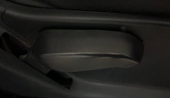 2019 Ford Ecosport TREND 1.5L PETROL, Petrol, Manual, 80,100 km, Driver Side Adjustment Panel