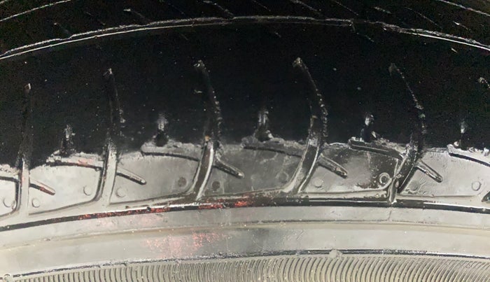 2015 Nissan Micra Active XV, Petrol, Manual, 96,294 km, Right Rear Tyre Tread