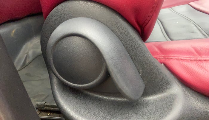 2015 Nissan Micra Active XV, Petrol, Manual, 96,294 km, Driver Side Adjustment Panel