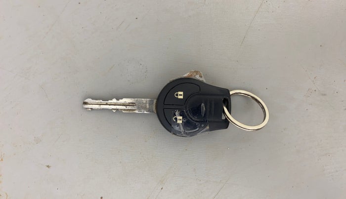 2015 Nissan Micra Active XV, Petrol, Manual, 96,294 km, Key Close Up