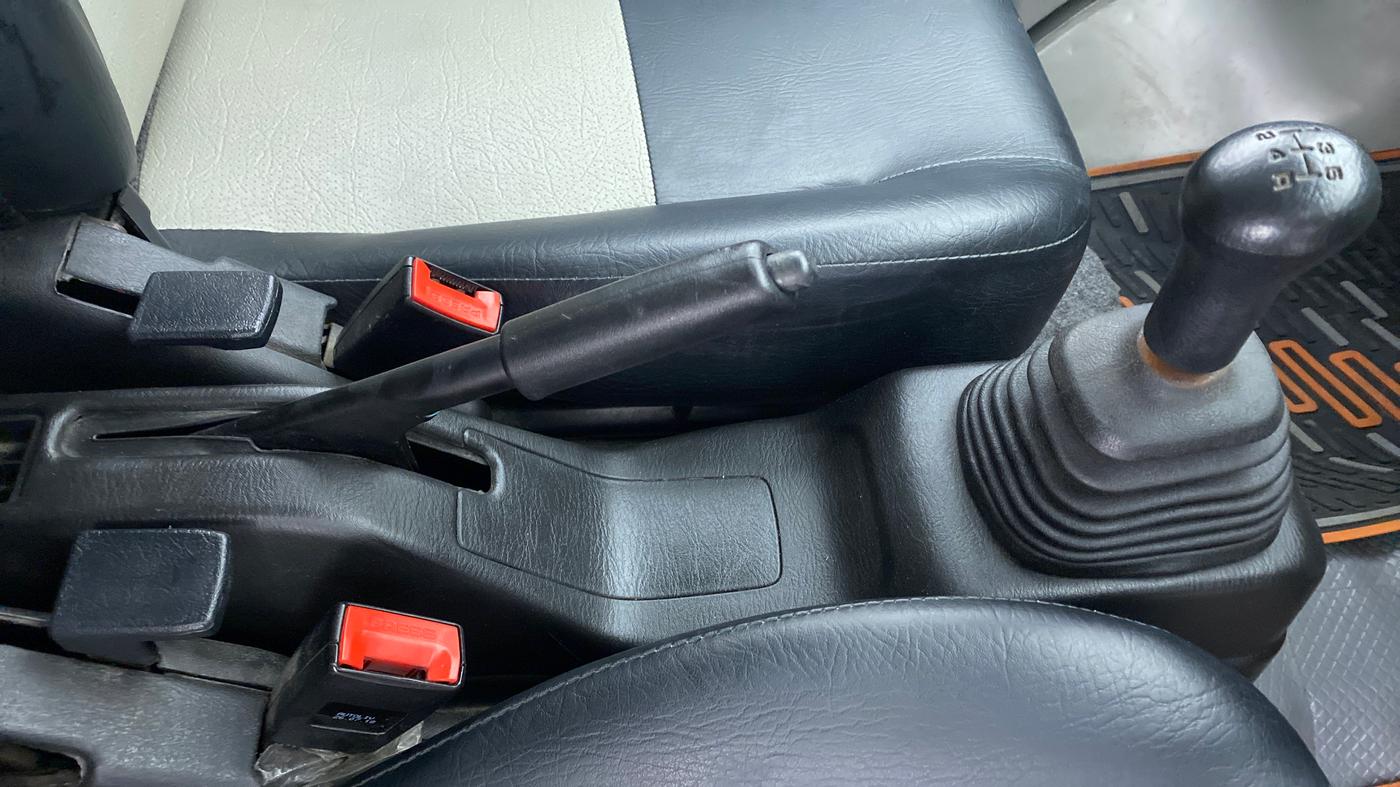 2018 Maruti Eeco 5 STR WITH AC PLUSHTR, Petrol, Manual, 41,679 km, Gear Lever