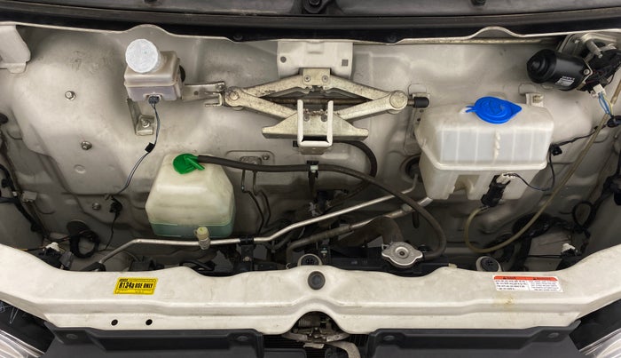 2018 Maruti Eeco 5 STR WITH AC PLUSHTR, Petrol, Manual, 41,679 km, Open Bonet