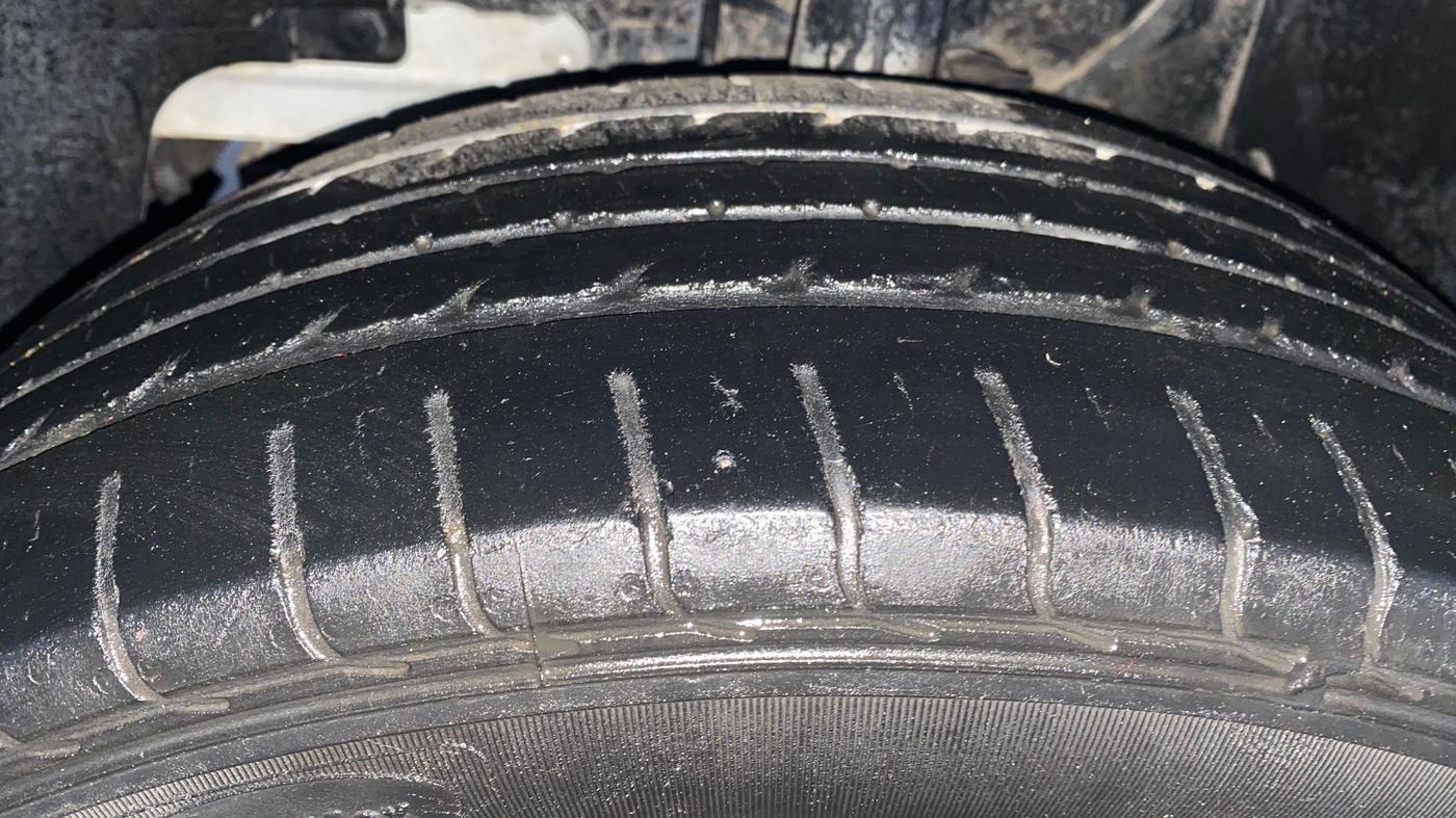 2019 Tata NEXON XM PETROL, Petrol, Manual, 49,286 km, Left Front Tyre Tread