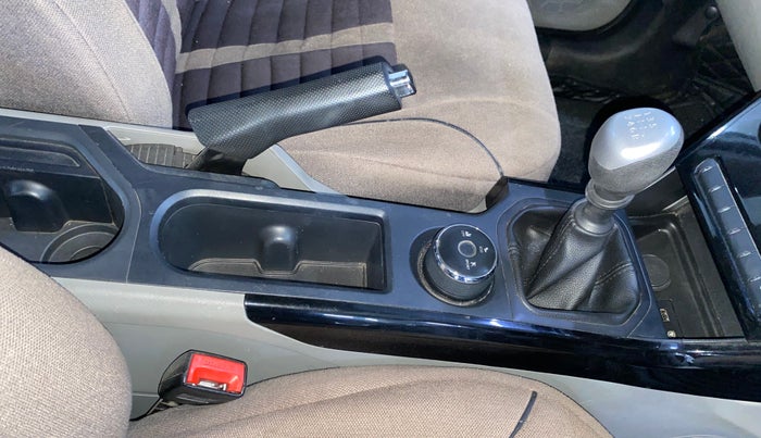 2019 Tata NEXON XM PETROL, Petrol, Manual, 49,286 km, Gear Lever