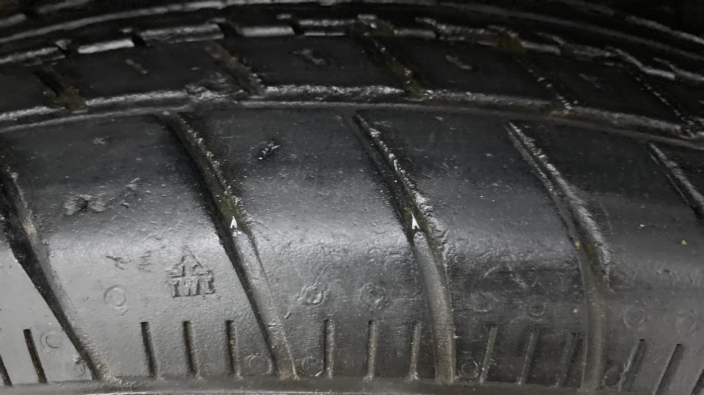 2019 Maruti New Wagon-R LXI CNG 1.0 L, CNG, Manual, 34,587 km, Right Front Tyre Tread
