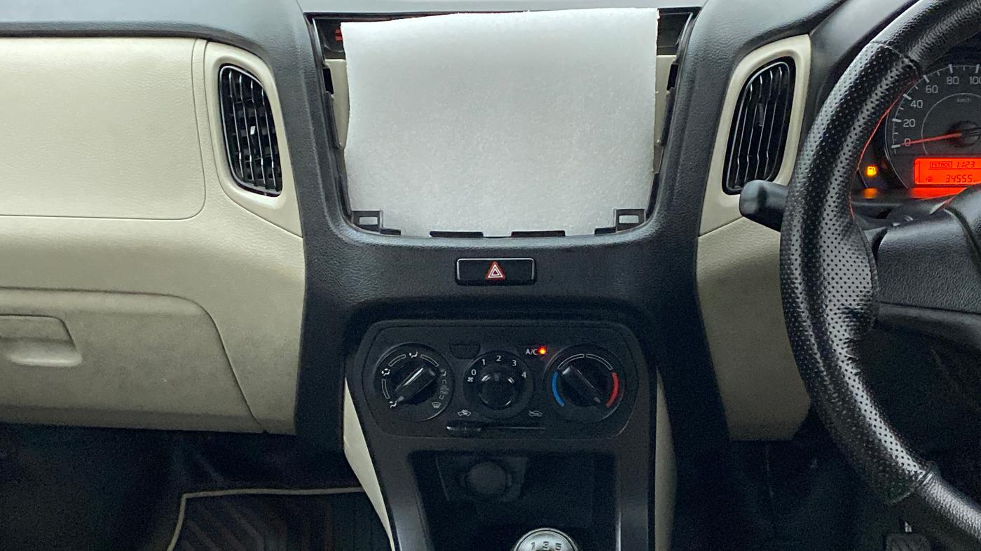 2019 Maruti New Wagon-R LXI CNG 1.0 L, CNG, Manual, 34,587 km, Air Conditioner