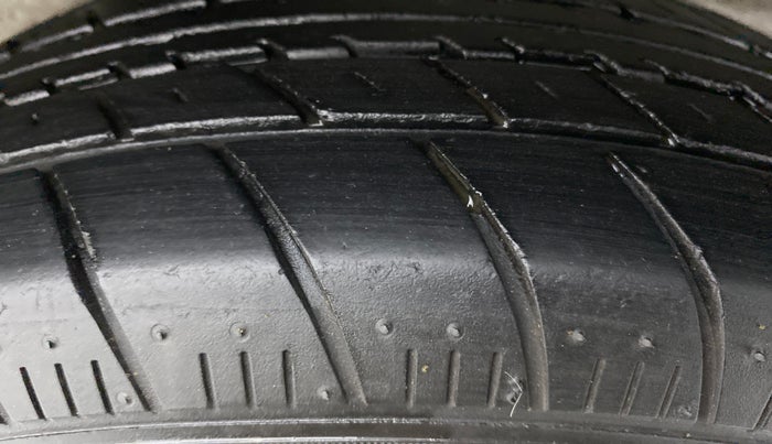 2019 Maruti New Wagon-R LXI CNG 1.0 L, CNG, Manual, 34,587 km, Right Rear Tyre Tread