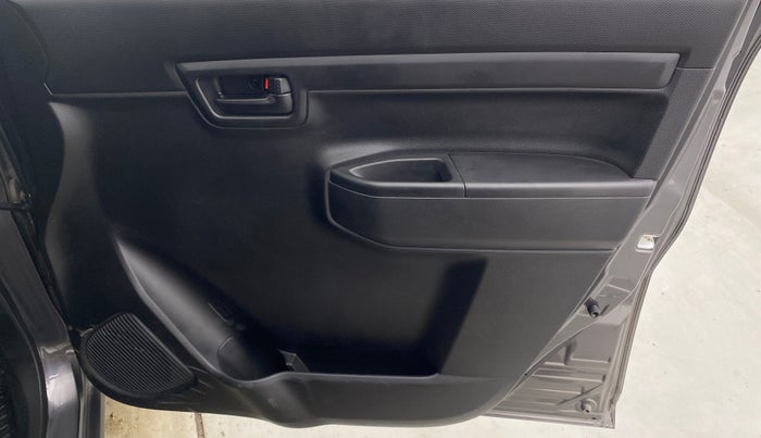 2025 Maruti S PRESSO VXI Plus AMT, Petrol, Automatic, 3,144 km, Driver Side Door Panels Control