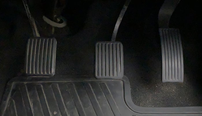 2019 Hyundai NEW SANTRO SPORTZ CNG, CNG, Manual, 1,19,947 km, Pedals