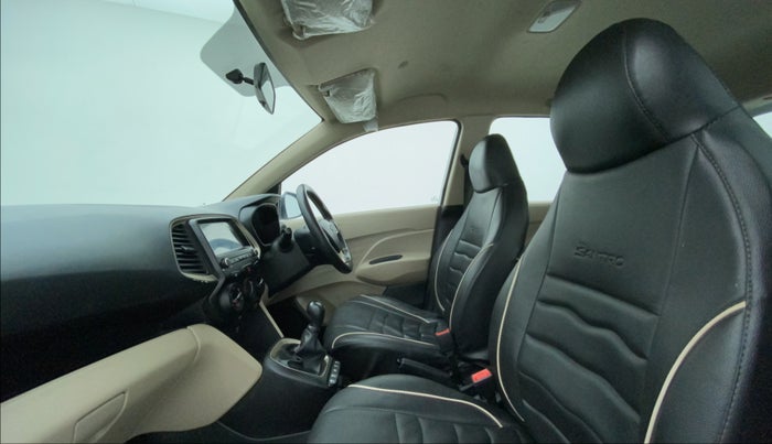 2019 Hyundai NEW SANTRO SPORTZ CNG, CNG, Manual, 1,19,947 km, Right Side Front Door Cabin