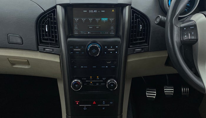 2017 Mahindra XUV500 W10 FWD, Diesel, Manual, 55,145 km, Air Conditioner