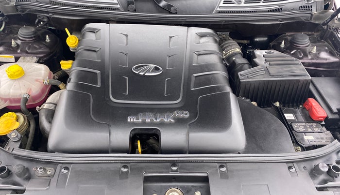 2017 Mahindra XUV500 W10 FWD, Diesel, Manual, 55,145 km, Open Bonet