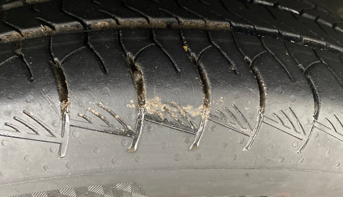 2018 Hyundai Creta SX AT 1.6 PETROL, Petrol, Automatic, 77,463 km, Right Front Tyre Tread