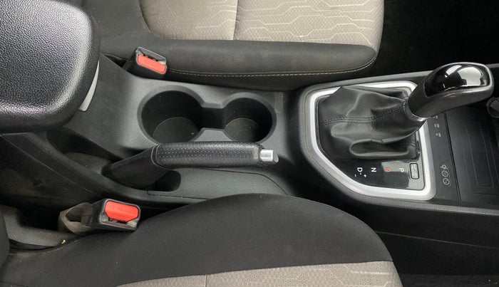 2018 Hyundai Creta SX AT 1.6 PETROL, Petrol, Automatic, 77,463 km, Gear Lever