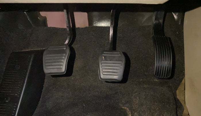 2024 Mahindra SCORPIO CLASSIC S11 MT 7S CC, Diesel, Manual, 25,948 km, Pedals