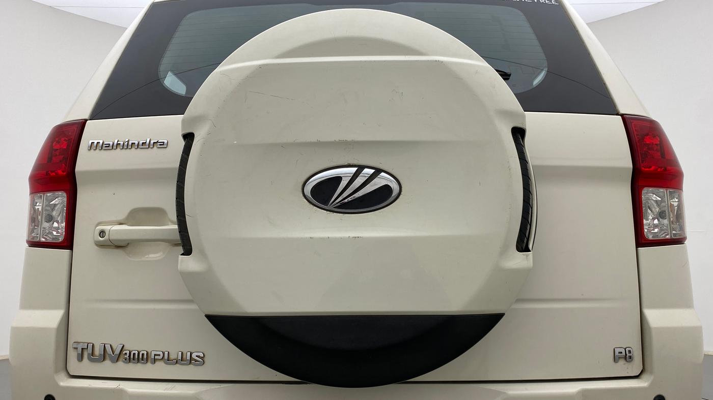 2019 Mahindra TUV 300 PLUS P8, Diesel, Manual, 65,674 km, Spare Tyre