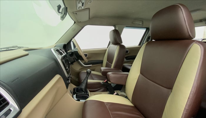2019 Mahindra TUV 300 PLUS P8, Diesel, Manual, 65,674 km, Right Side Front Door Cabin
