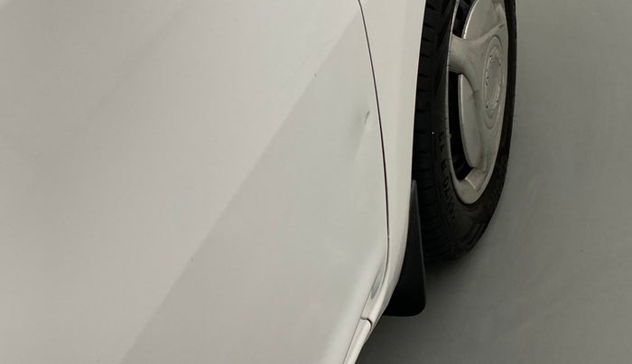 2015 Datsun Go T, Petrol, Manual, 78,195 km, Driver-side door - Slightly dented