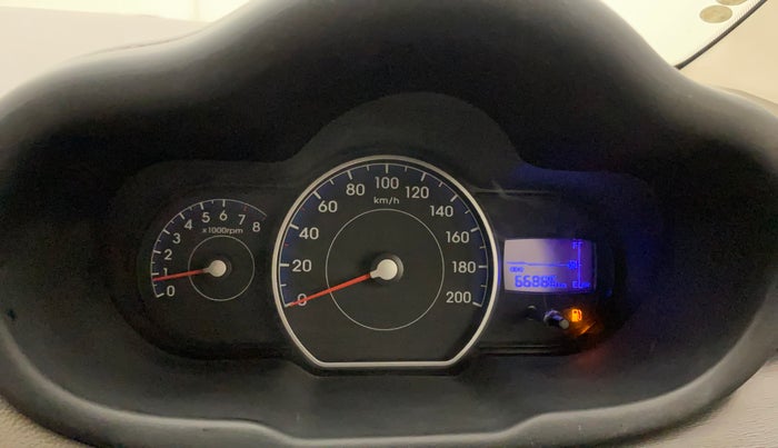 2013 Hyundai i10 MAGNA 1.2, Petrol, Manual, 66,847 km, Odometer Image