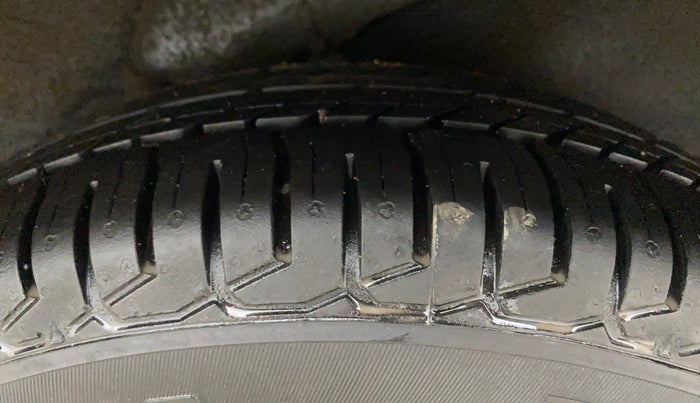 2013 Hyundai i10 MAGNA 1.2, Petrol, Manual, 66,847 km, Left Rear Tyre Tread