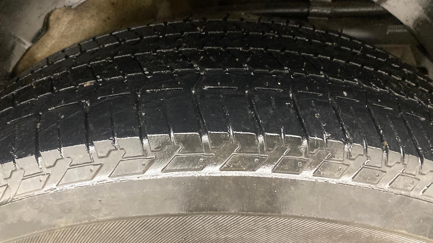 2021 Mahindra XUV500 W9 AT, Diesel, Automatic, 66,102 km, Left Rear Tyre Tread
