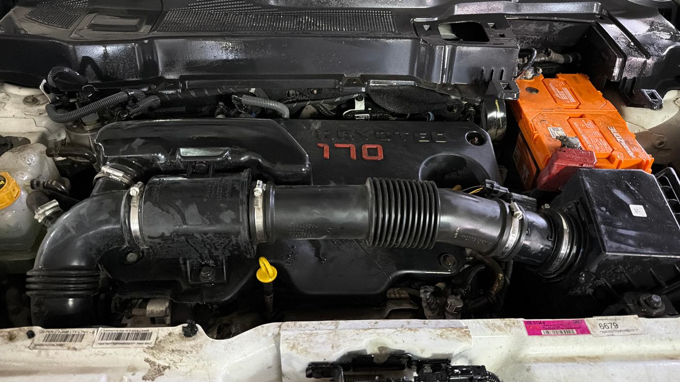2024 Tata Harrier FEARLESS PLUS DUAL TONE, Diesel, Manual, 23,262 km, Engine View