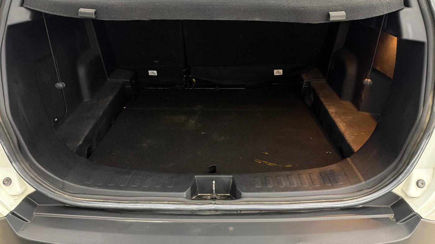 2024 Tata Harrier FEARLESS PLUS DUAL TONE, Diesel, Manual, 23,262 km, Boot Inside