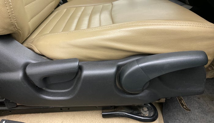 2016 Honda City 1.5L I-VTEC SV, Petrol, Manual, 53,326 km, Driver Side Adjustment Panel