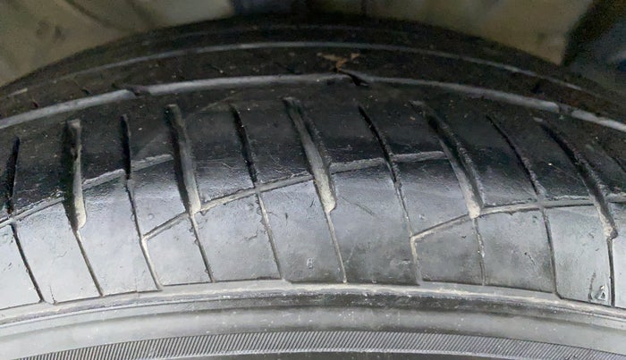 2019 Hyundai Creta 1.6 VTVT SX AUTO, Petrol, Automatic, 23,373 km, Right Front Tyre Tread