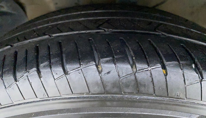 2019 Hyundai Creta 1.6 VTVT SX AUTO, Petrol, Automatic, 23,373 km, Left Front Tyre Tread