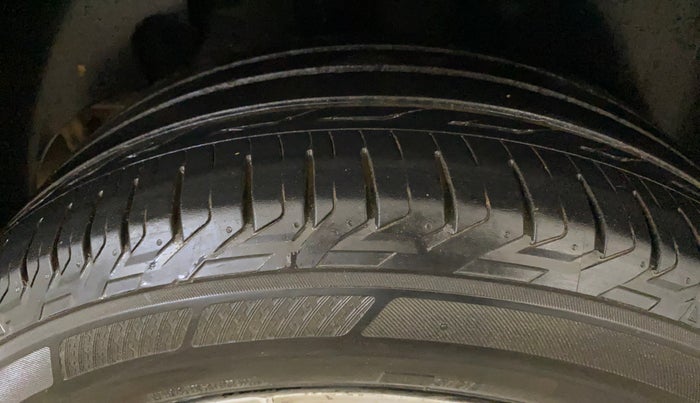 2021 KIA SELTOS HTK 1.5 DIESEL, Diesel, Manual, 88,190 km, Right Rear Tyre Tread