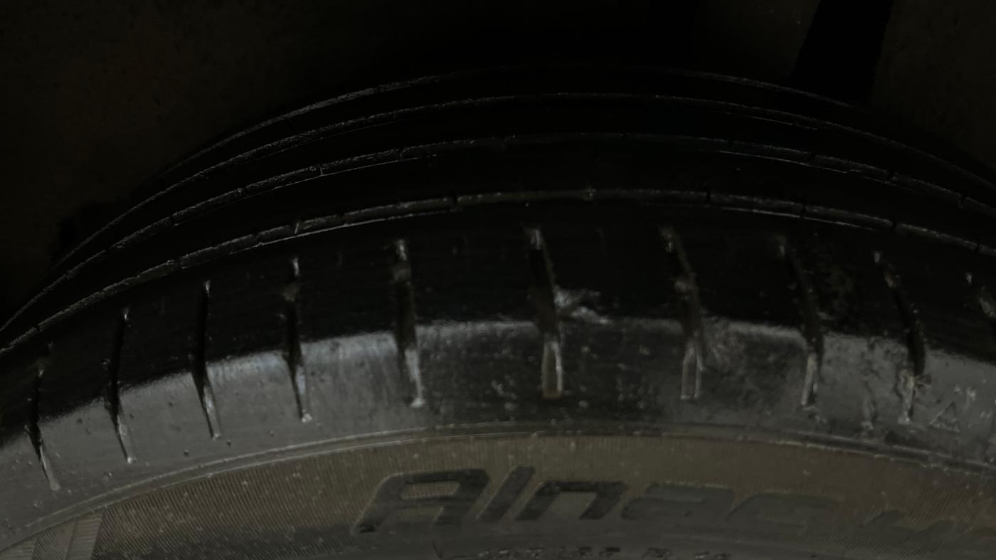 2017 Maruti Baleno ALPHA CVT PETROL 1.2, Petrol, Automatic, 36,362 km, Left Rear Tyre Tread