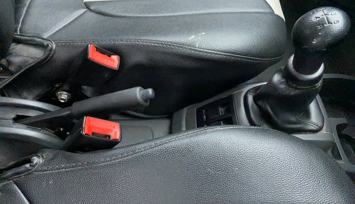 2018 Maruti Alto 800 LXI, Petrol, Manual, 67,913 km, Gear Lever