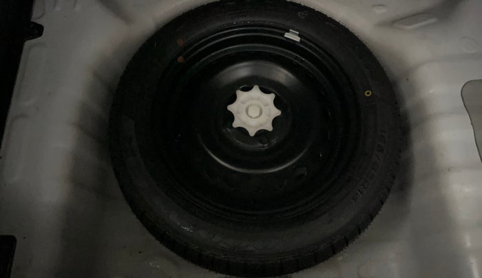 2017 Hyundai Grand i10 SPORTZ (O) AT 1.2 KAPPA VTVT, Petrol, Automatic, 38,356 km, Spare Tyre